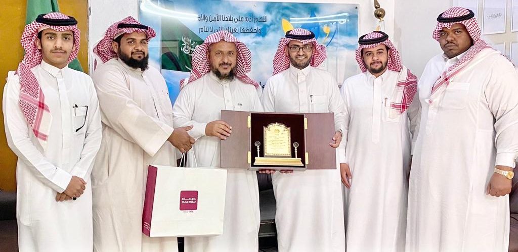 بمناسبة #اليوم_العالمي_للمدير